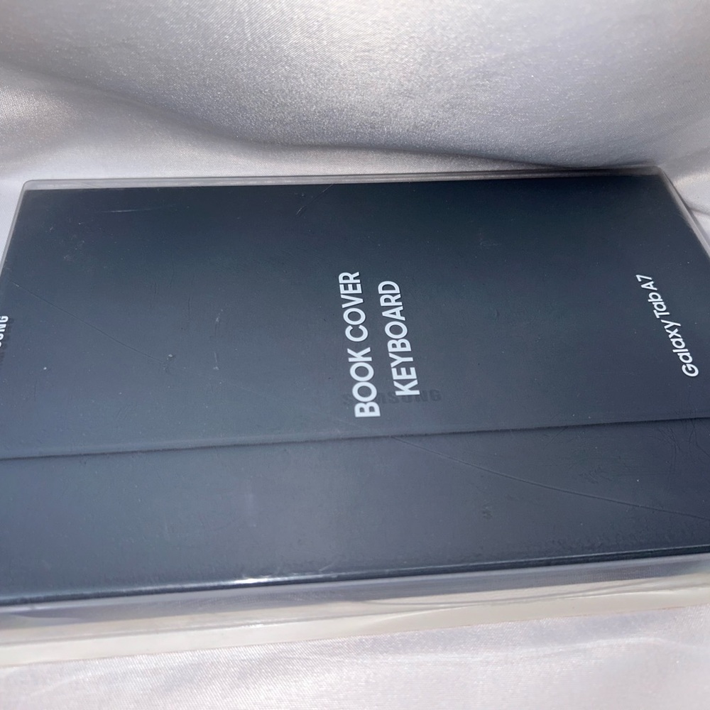 Samsung Gray Tablet with Keyboard Accessory - Picture 4 of 5